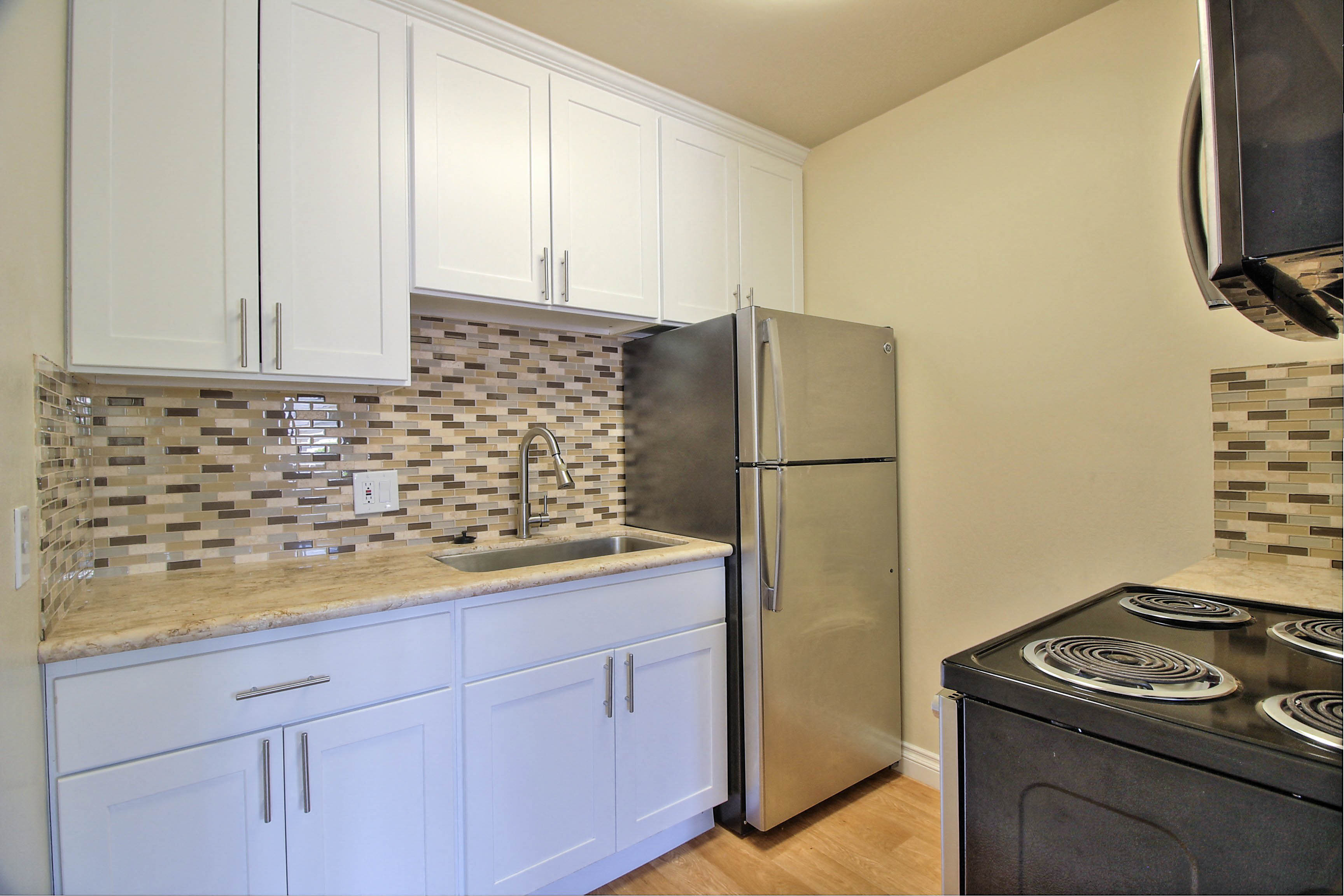 Sunnyvale Town Center Apartments photo 2